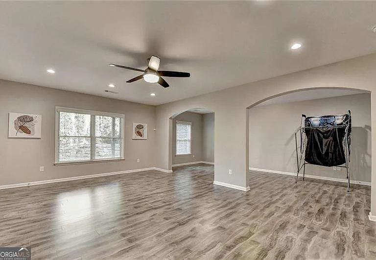 11653 Parkside Ave — Photo 57
