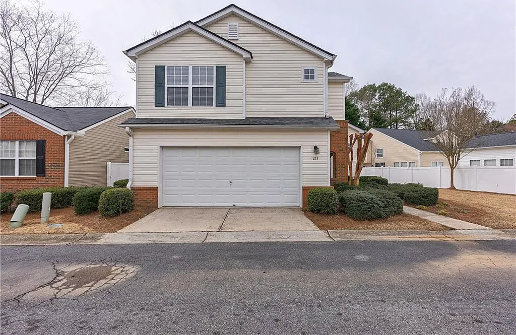 2 bed, 2.5 bath, 1322 sqft, $2,350 — Photo 1
