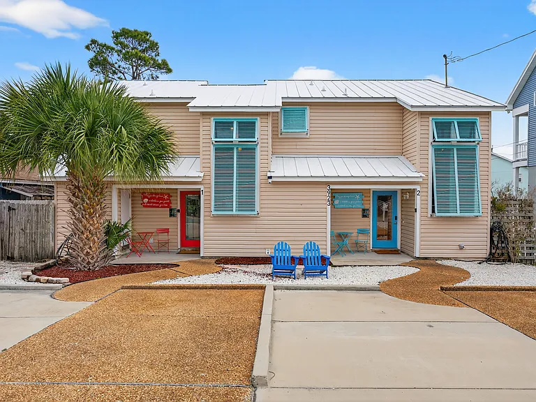 3923 Holiday Dr #2 — Photo 30