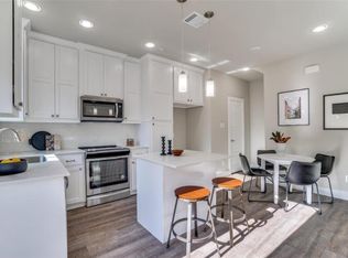 2116 Shea Rd #201, Dallas, TX 75235