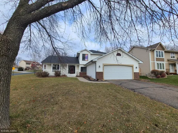 4376 S River Run, Savage, MN 55378