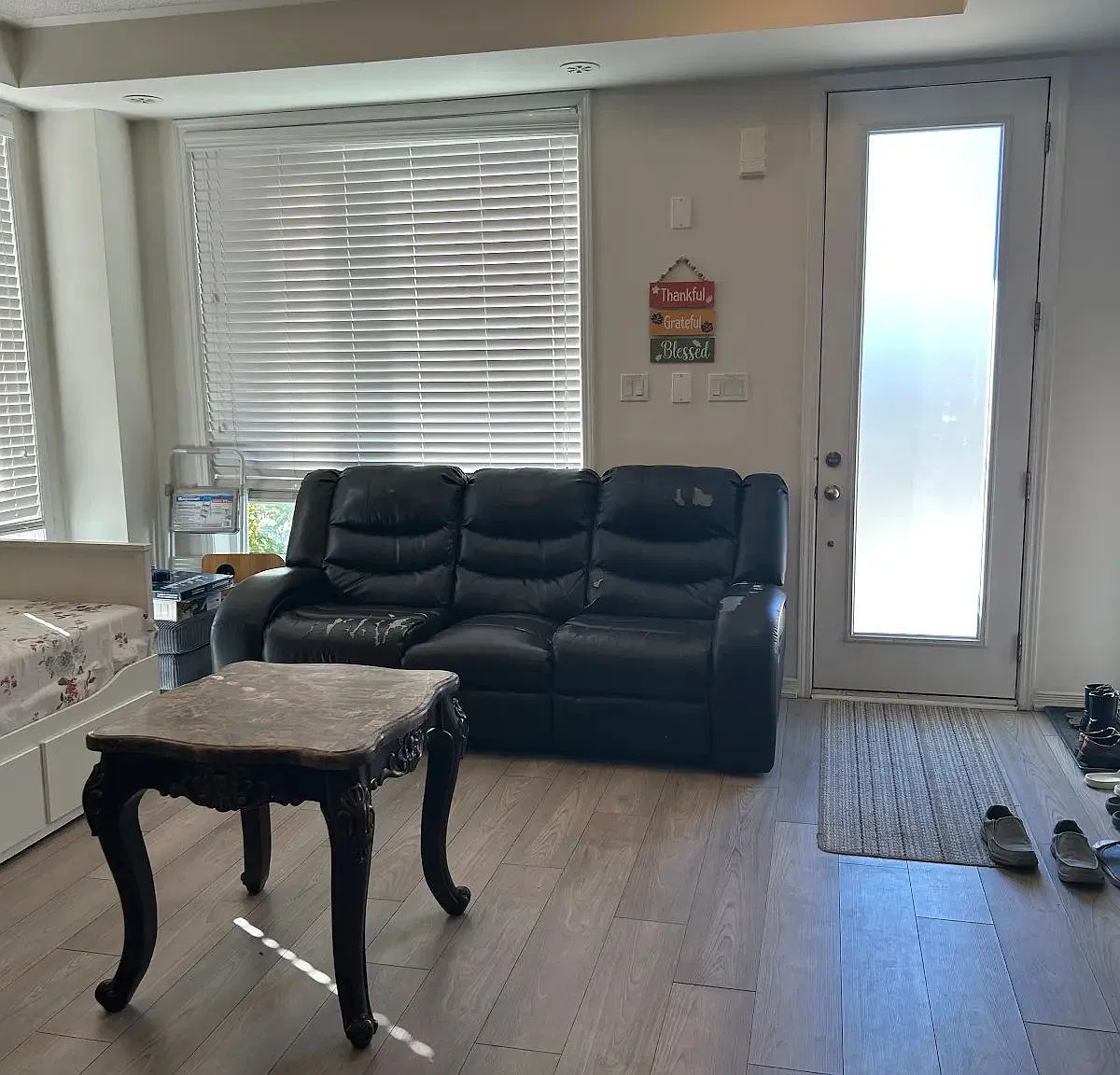 3 bed, $3,250 — Photo 1