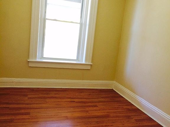 2nd image of 106 Beers Street 105 #3L