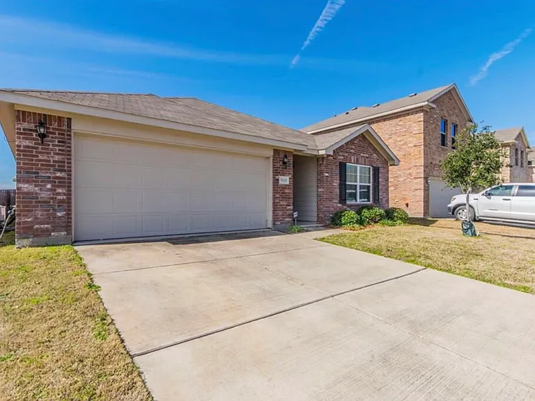 9133 Prairie Hen Dr — Photo 2