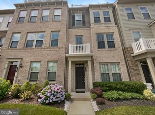 2071 Alder Ln, Dumfries, VA 22026