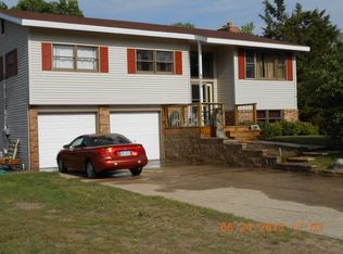8008 S Linden Ave, Newaygo, MI 49337