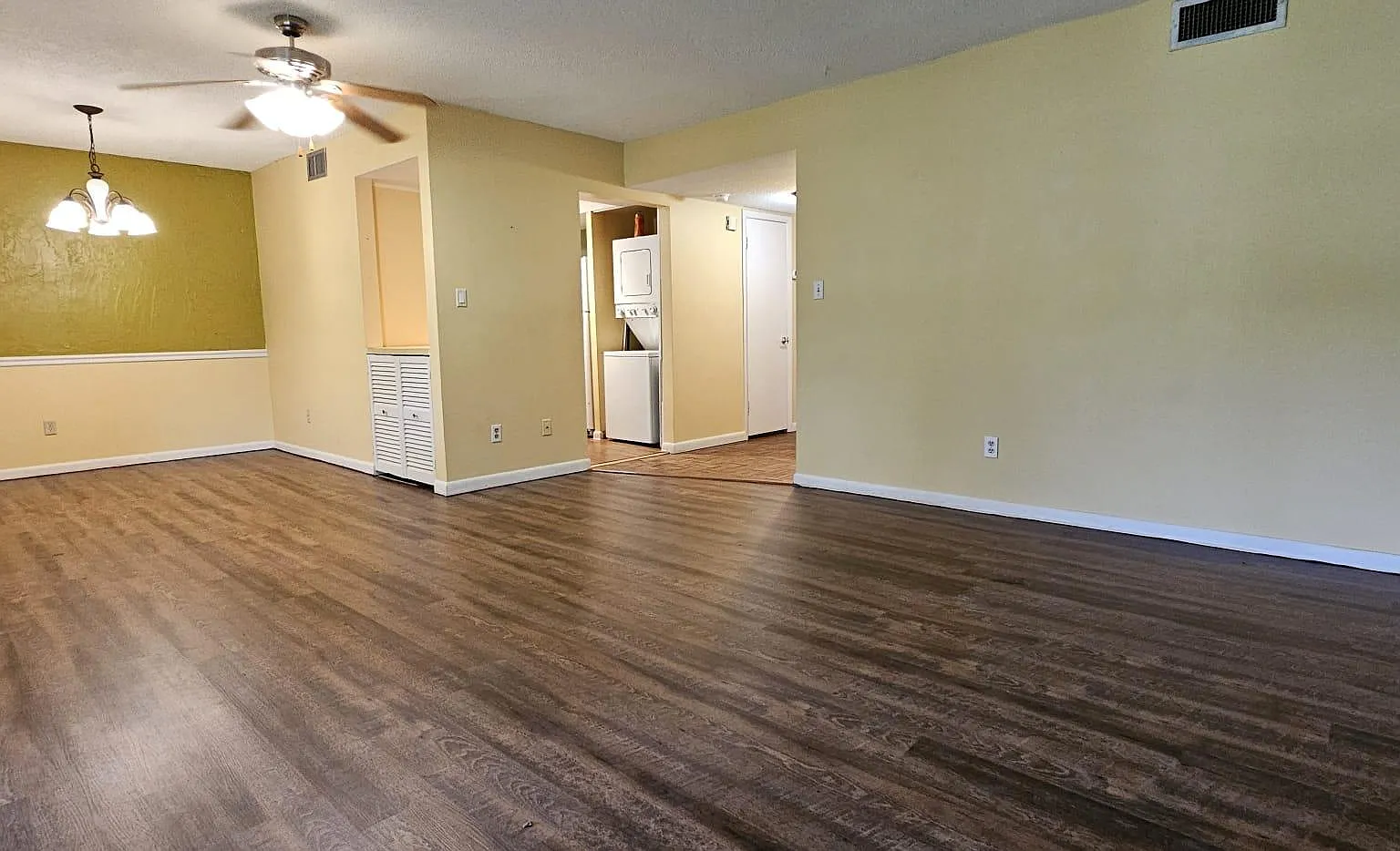 682 Midway Dr — Photo 4