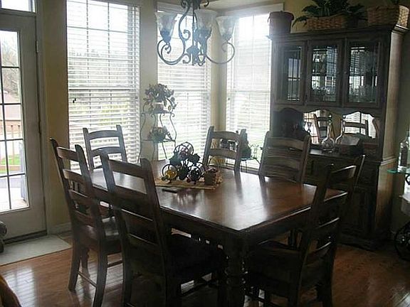 5th image of 106 Winslow Ct