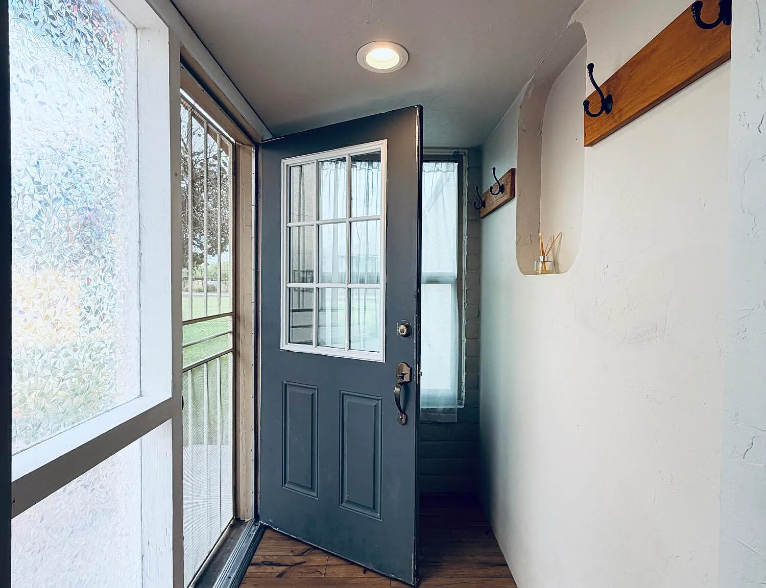 2 bed, 1.0 bath, 934 sqft, $1,495 — Photo 4