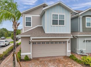 5728 Skytop Dr, Lithia, FL 33547