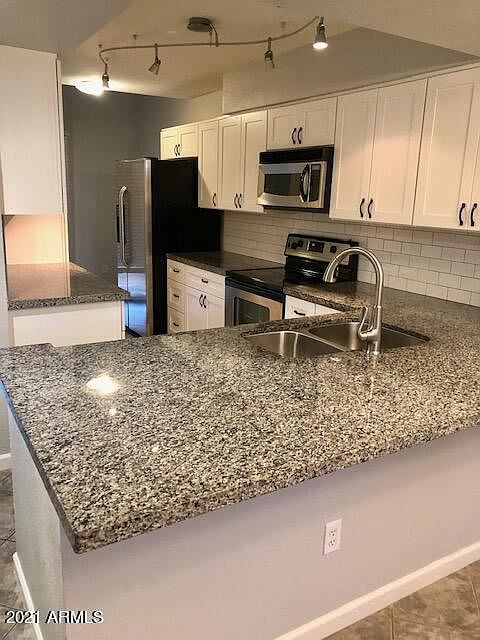1st image of 1718 S Longmore St Unit 105
