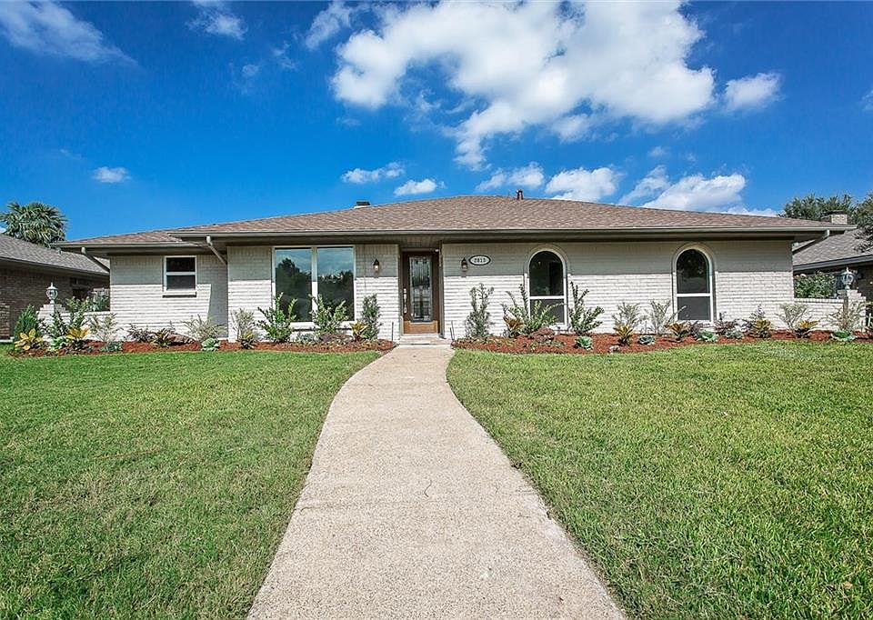 1st image of 2813 Teakwood Ln