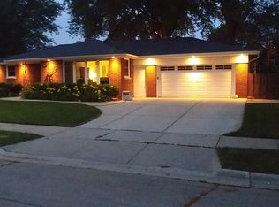 1274 Rockdale St, Green Bay, WI 54304