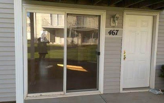 1st image of 467 Meadow Green Ln
