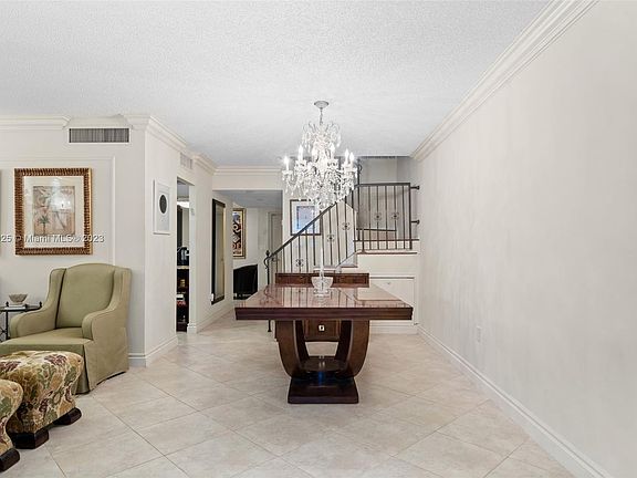 3rd image of 20341 NE 30th Ave APT 109-6