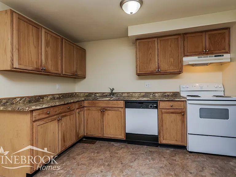 8237 Mount Carmel St — Photo 6