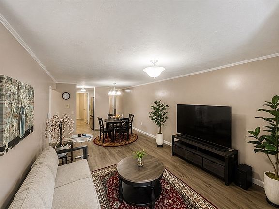 2nd image of 1205 Grafton St #B23