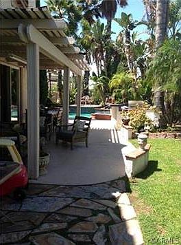 5th image of 735 S Rock Garden Cir