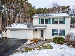 E10804 Deer Run Rd, Baraboo, WI 53913