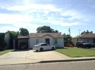 216 N Meredith Ave, Dumas, TX 79029