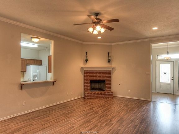 4th image of 1109 Waynesboro Ct