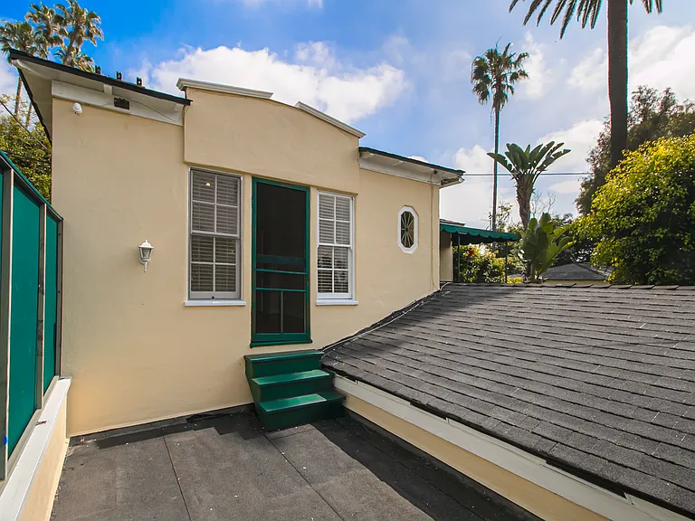 1726 N Vista St — Photo 28