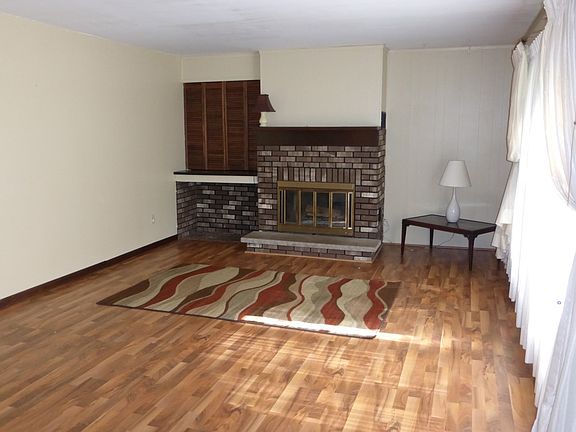 4th image of 510 N Anton Ave