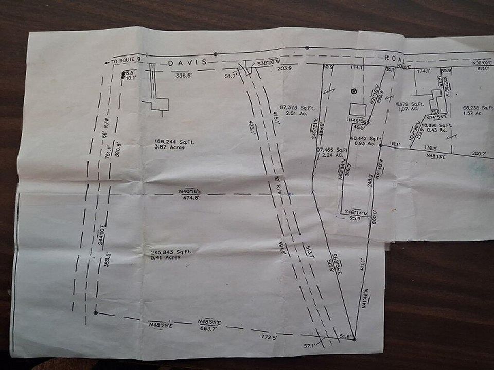 2nd image of 209 Davis Road