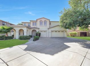 5726 W Park View Ln, Glendale, AZ 85310