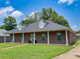 198 Heritage Dr, Madison, MS 39110