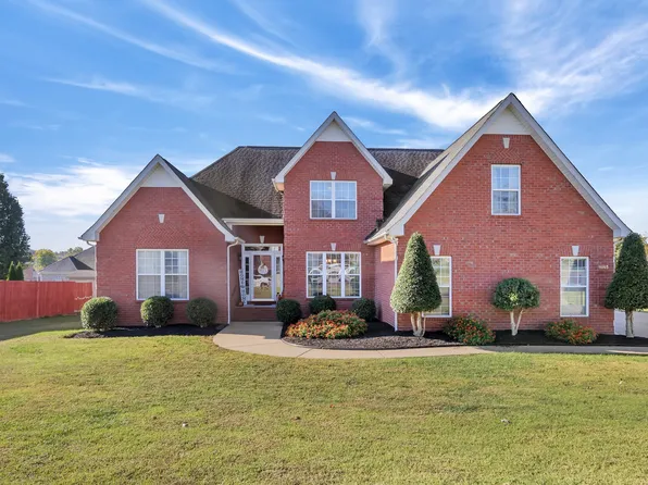 9005 Phoenix Ct, La Vergne, TN 37086