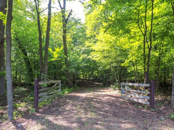 31052 Julliard St NE, North Branch, MN 55056