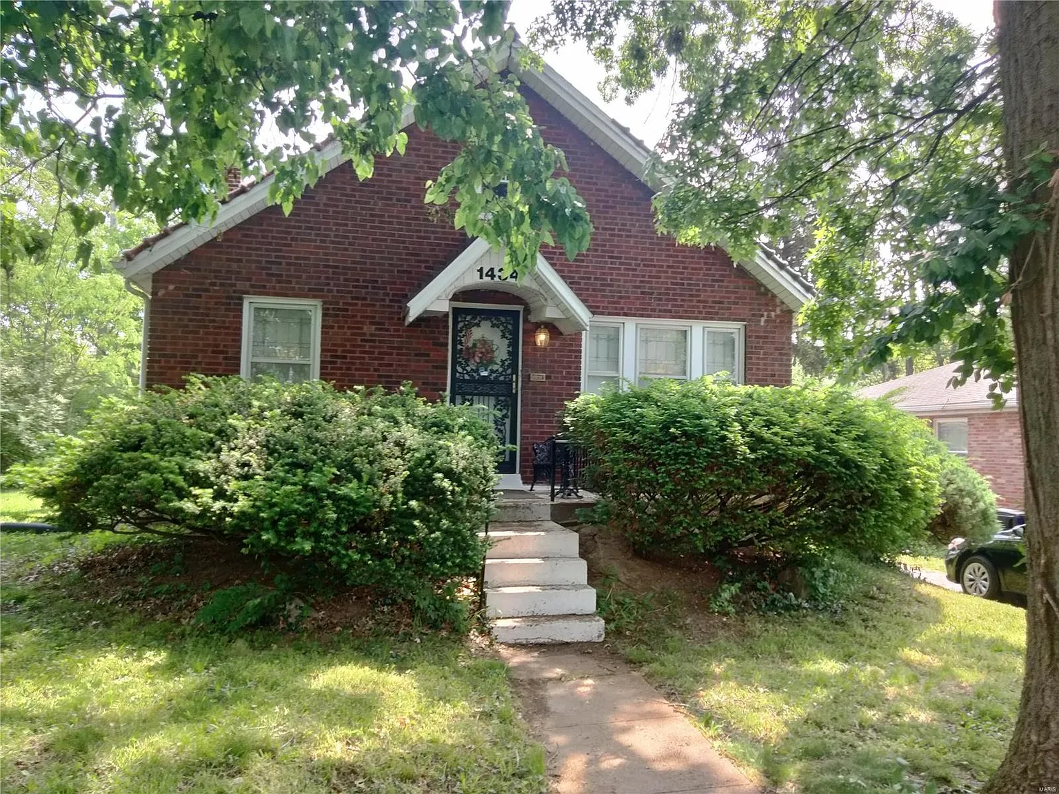 1434 Waldron Ave photo 1