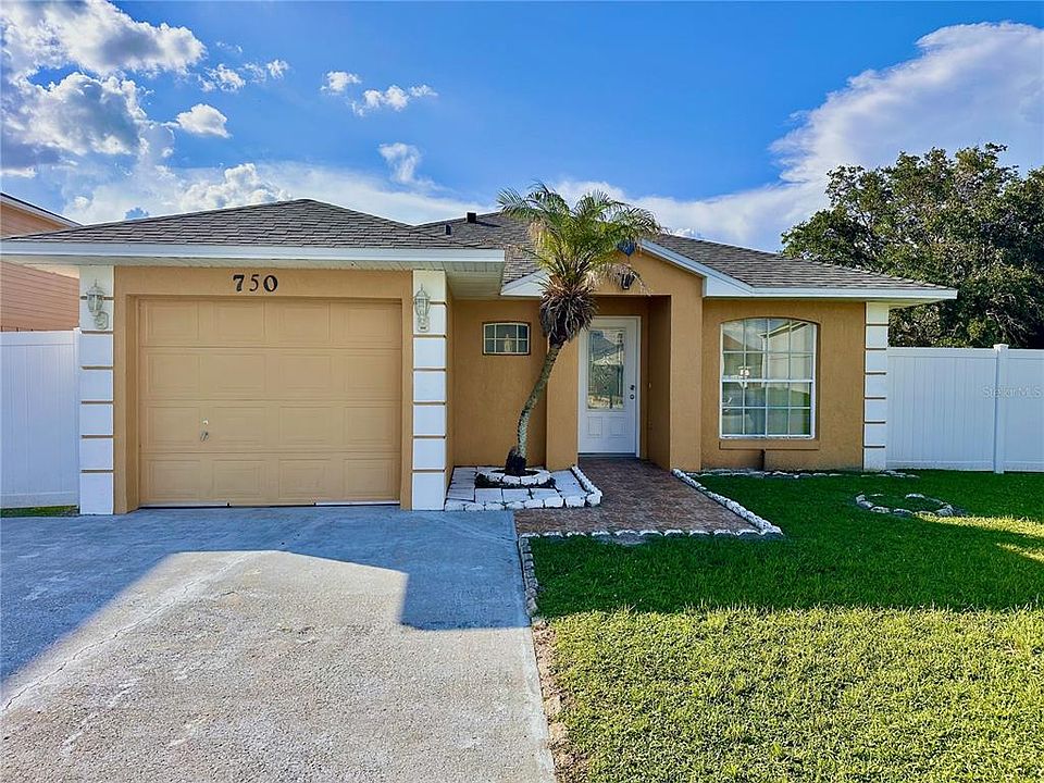 1st image of 750 PELICAN COURT