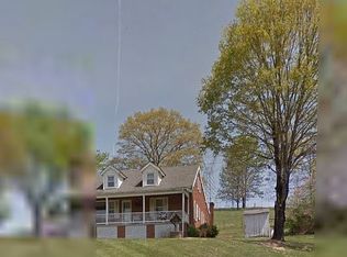 1102 W Midland Trl, Lexington, VA 24450