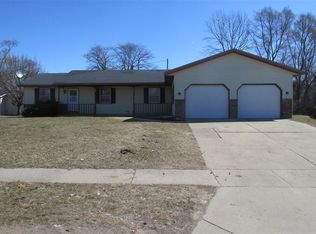 5618 Roseworth Ct SE, Kentwood, MI 49548
