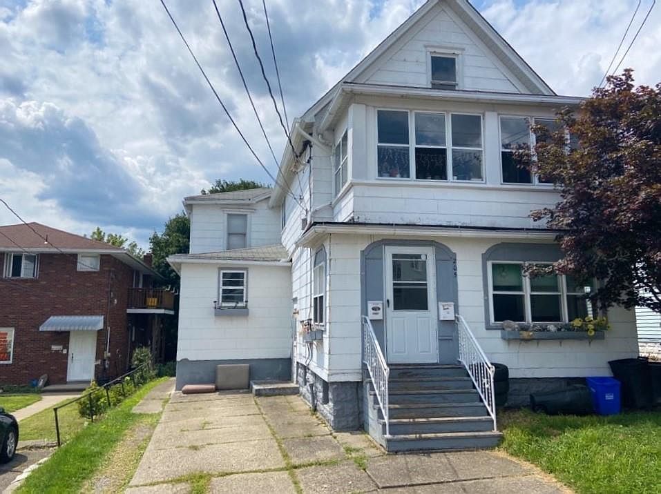 1st image of 205 Odell Ave