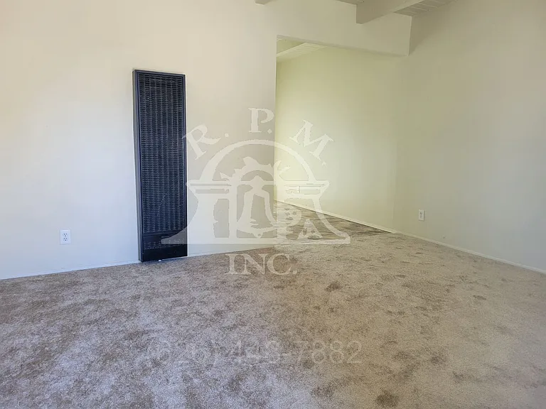 2658-2708 N Humbert Ave — Photo 4
