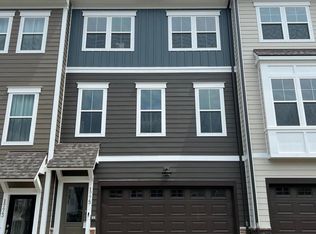 1775 Cherry Birch St, Dumfries, VA 22026