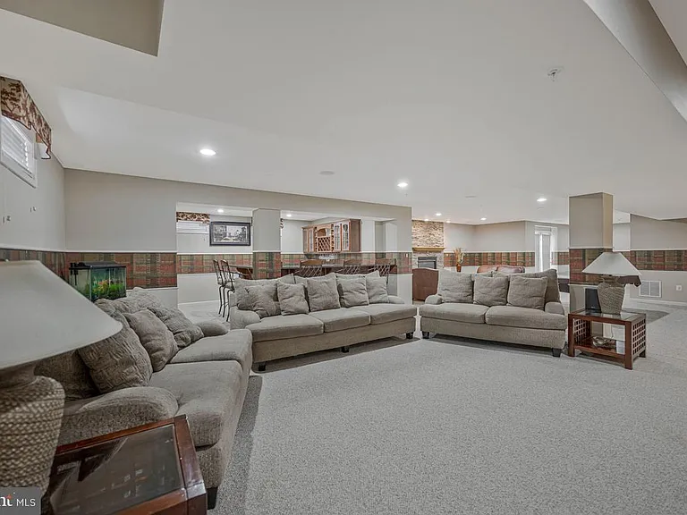1117 Horizon View Pl — Photo 46