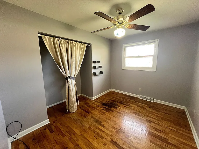 4059 Woodland Ln — Photo 7