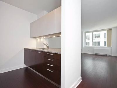 100 Riverside Blvd APT 5D, New York, NY, 10069