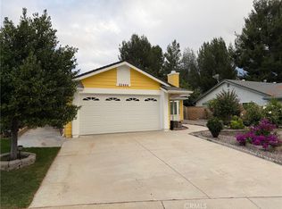 22464 Smiley Ct, Santa Clarita, CA 91350