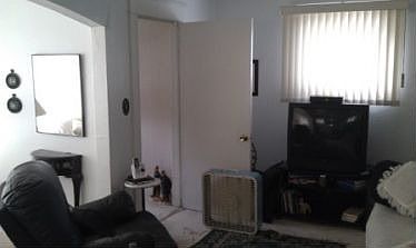 3rd image of 52 Nassau Ave