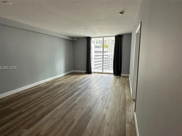 1250 S Miami Ave #1012 — Photo 12