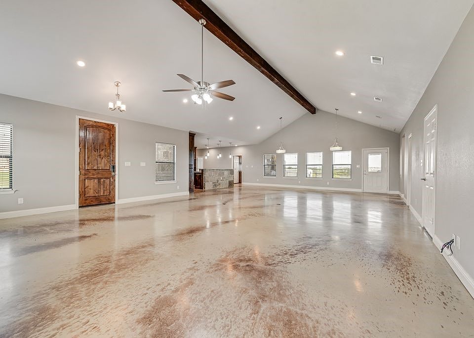 1st image of 461 Pearson Ranch Rd