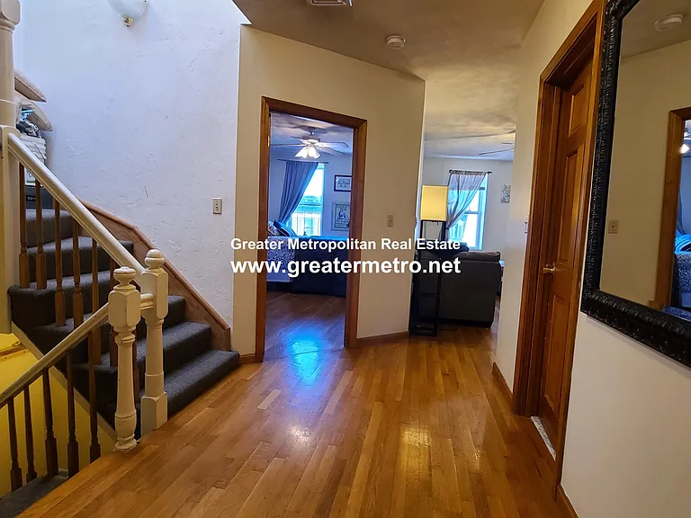 414 Hanover St — Photo 6