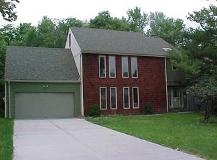12101 W 72nd Ter, Shawnee, KS 66216