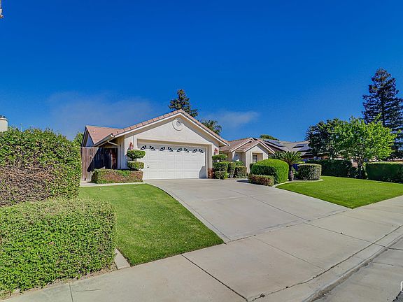 2nd image of 8606 Rockhampton Dr