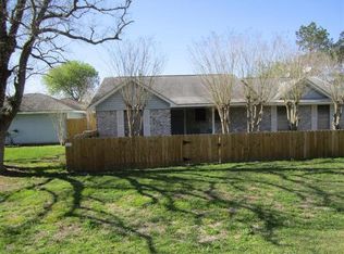 5722 9th St, Danbury, TX 77534